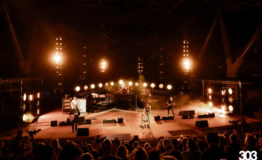 cage the elephant red rocks